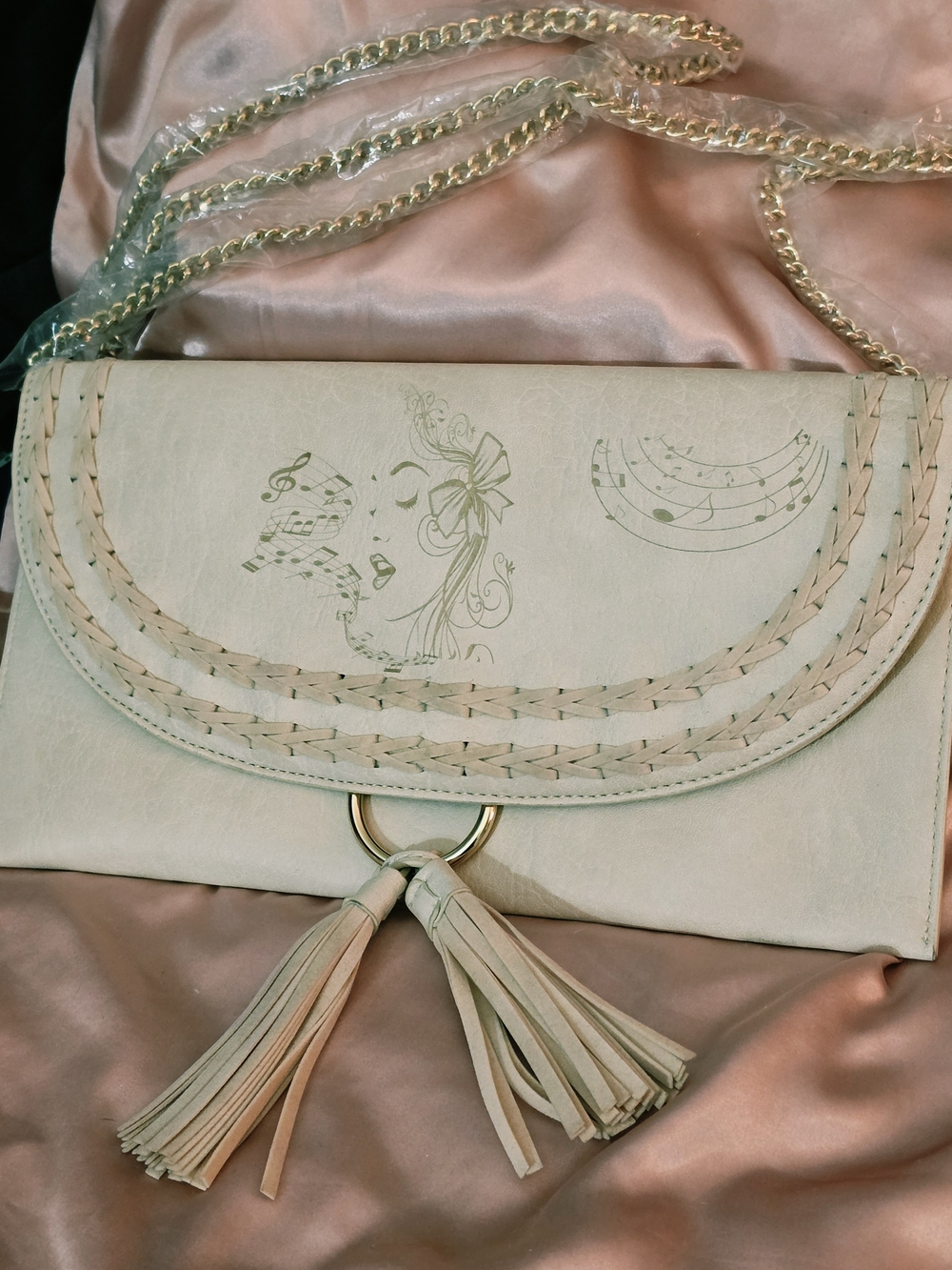 Lulu's Cream Tassel Crossbody Clutch with "The Singer" Musical Illustration